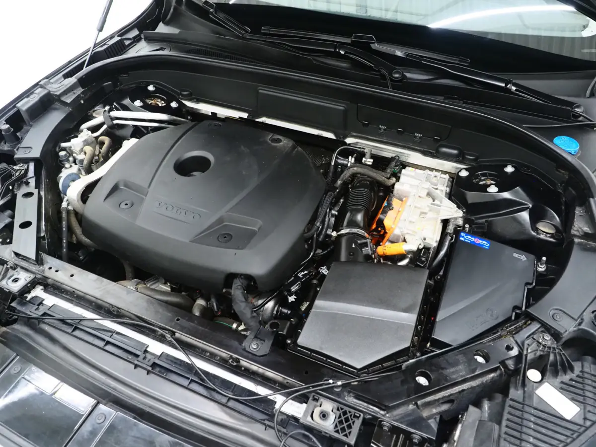 2.0 T6 Plug-in hybrid AWD Long Range | Panoramadak | Leder | Keyless | Camera | Stoel/stuurverwarming | Carplay