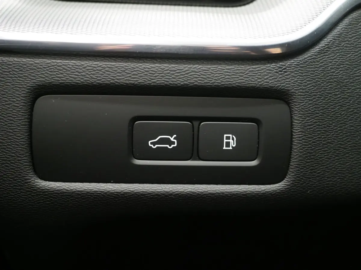 2.0 T6 Plug-in hybrid AWD Long Range | Panoramadak | Leder | Keyless | Camera | Stoel/stuurverwarming | Carplay