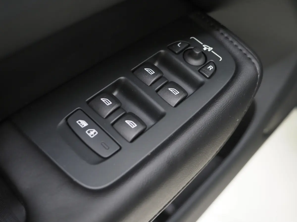 2.0 T6 Plug-in hybrid AWD Long Range | Panoramadak | Leder | Keyless | Camera | Stoel/stuurverwarming | Carplay