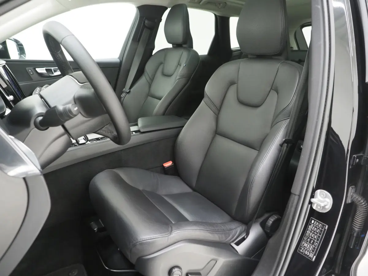 2.0 T6 Plug-in hybrid AWD Long Range | Panoramadak | Leder | Keyless | Camera | Stoel/stuurverwarming | Carplay