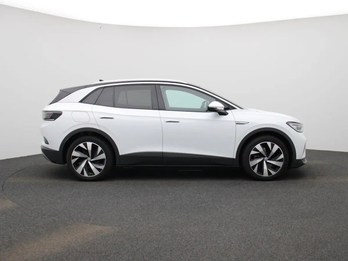 Pro 77 kWh 204 PK | SoH ..% | Automaat | Navigatie | Warmtepomp | Achteruitrijcamera | Stoelverwarming | Stuurverwarming | Keyless Access | Adaptive Cruise Control | Apple Carplay | Android 