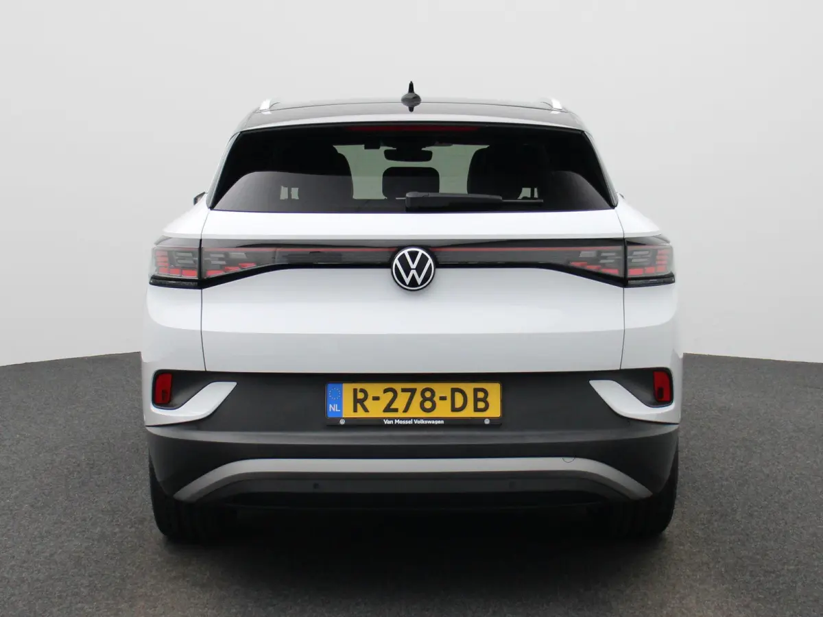 Pro 77 kWh 204 PK | SoH ..% | Automaat | Navigatie | Warmtepomp | Achteruitrijcamera | Stoelverwarming | Stuurverwarming | Keyless Access | Adaptive Cruise Control | Apple Carplay | Android 