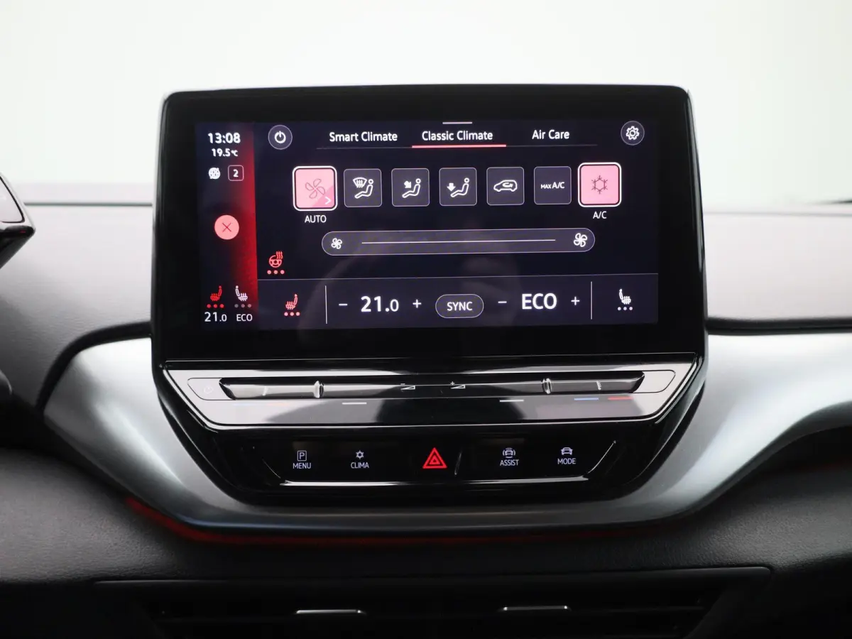 Pro 77 kWh 204 PK | SoH 99% | Automaat | Navigatie | Warmtepomp | Achteruitrijcamera | Stoelverwarming | Stuurverwarming | Keyless Access | Adaptive Cruise Control | Apple Carplay | Android 