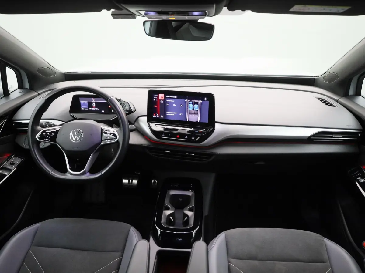 Pro 77 kWh 204 PK | SoH 99% | Automaat | Navigatie | Warmtepomp | Achteruitrijcamera | Stoelverwarming | Stuurverwarming | Keyless Access | Adaptive Cruise Control | Apple Carplay | Android 