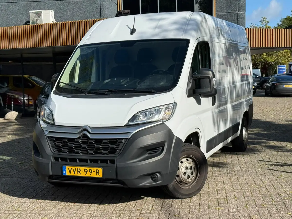 bestel 2.2 BlueHDi 120 L2H2 3.0t|Rijklaar!|Camera|Trekhaak|Carplay|AndroidAuto|Cruise|Airco|3-Zits|EXCL.BTW