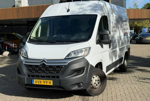 bestel 2.2 BlueHDi 120 L2H2 3.0t|Rijklaar!|Camera|Trekhaak|Carplay|AndroidAuto|Cruise|Airco|3-Zits|EXCL.BTW