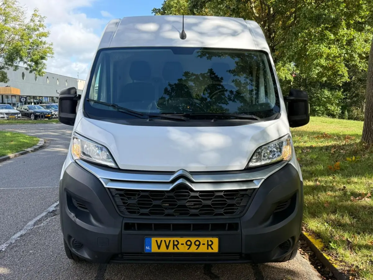 bestel 2.2 BlueHDi 120 L2H2 3.0t|Rijklaar!|Camera|Trekhaak|Carplay|AndroidAuto|Cruise|Airco|3-Zits|EXCL.BTW