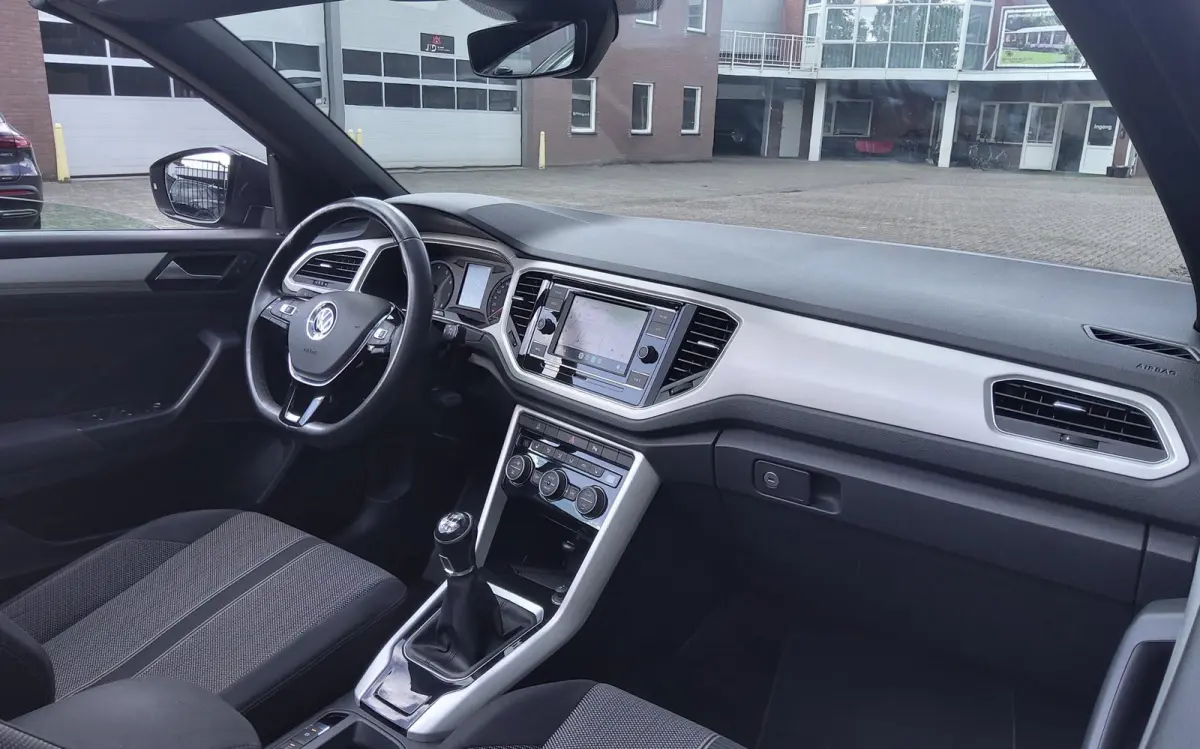 1.0 TSI Style|CarPlay®|46.000km!!nap