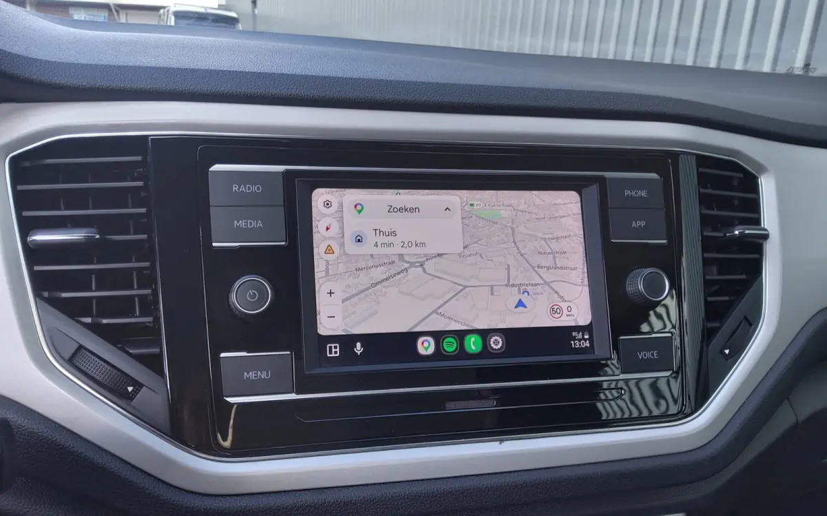 1.0 TSI Style|CarPlay®|46.000km!!nap