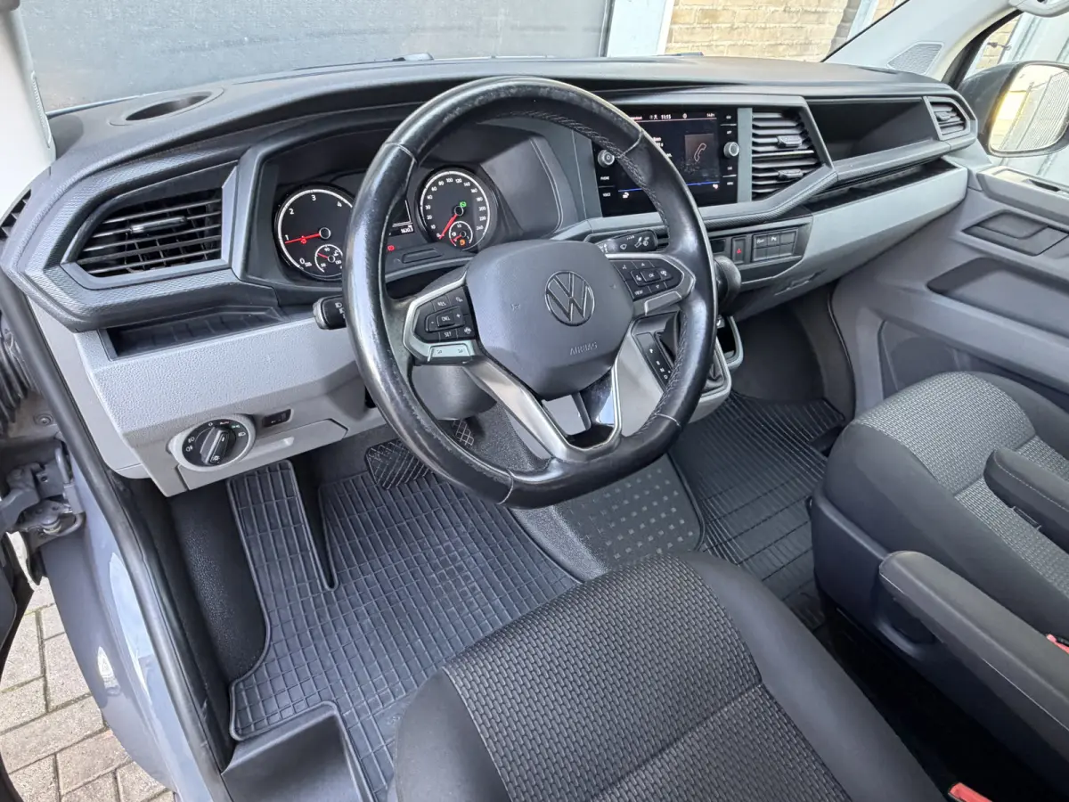 2.0 TDI L2H1 28 Apple Carplay