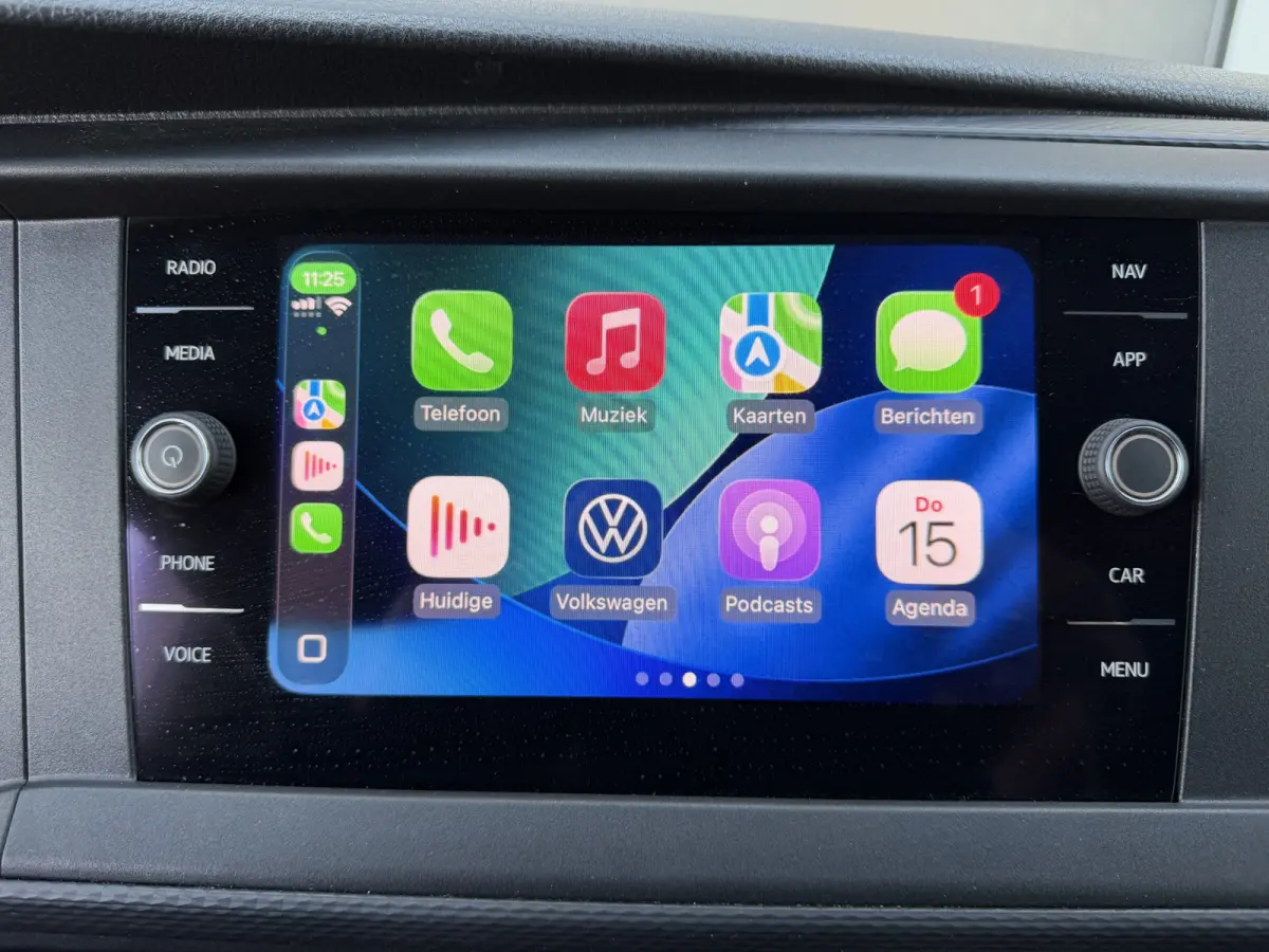 2.0 TDI L2H1 28 Apple Carplay