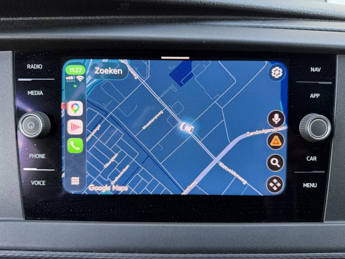 2.0 TDI L2H1 28 Apple Carplay