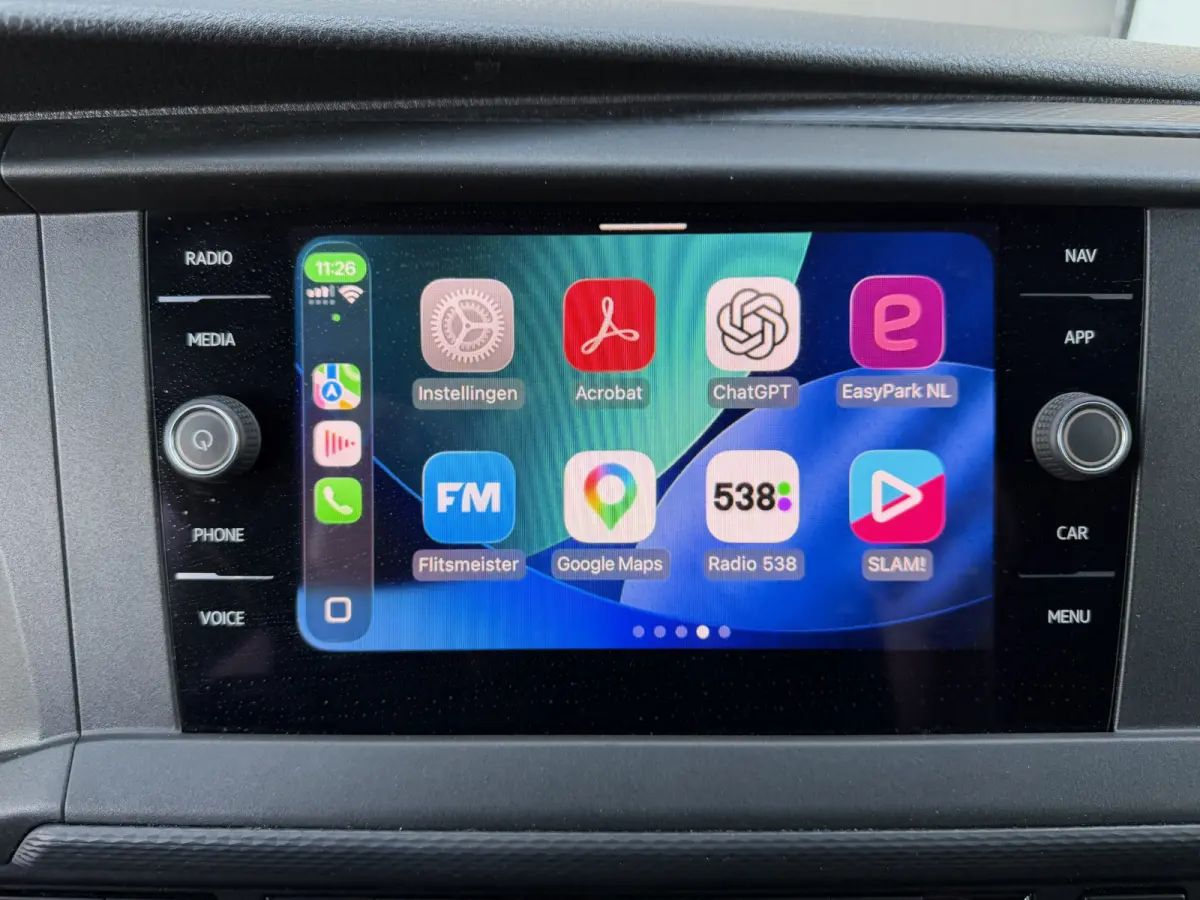2.0 TDI L2H1 28 Apple Carplay