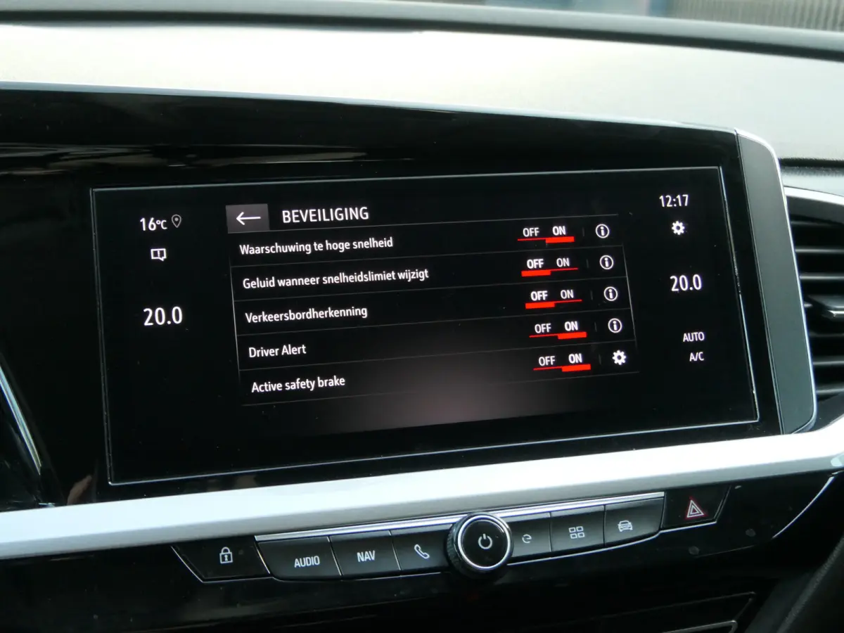 1.6 Turbo Plug-In Hybrid GS | Winter Pack | Black Pack