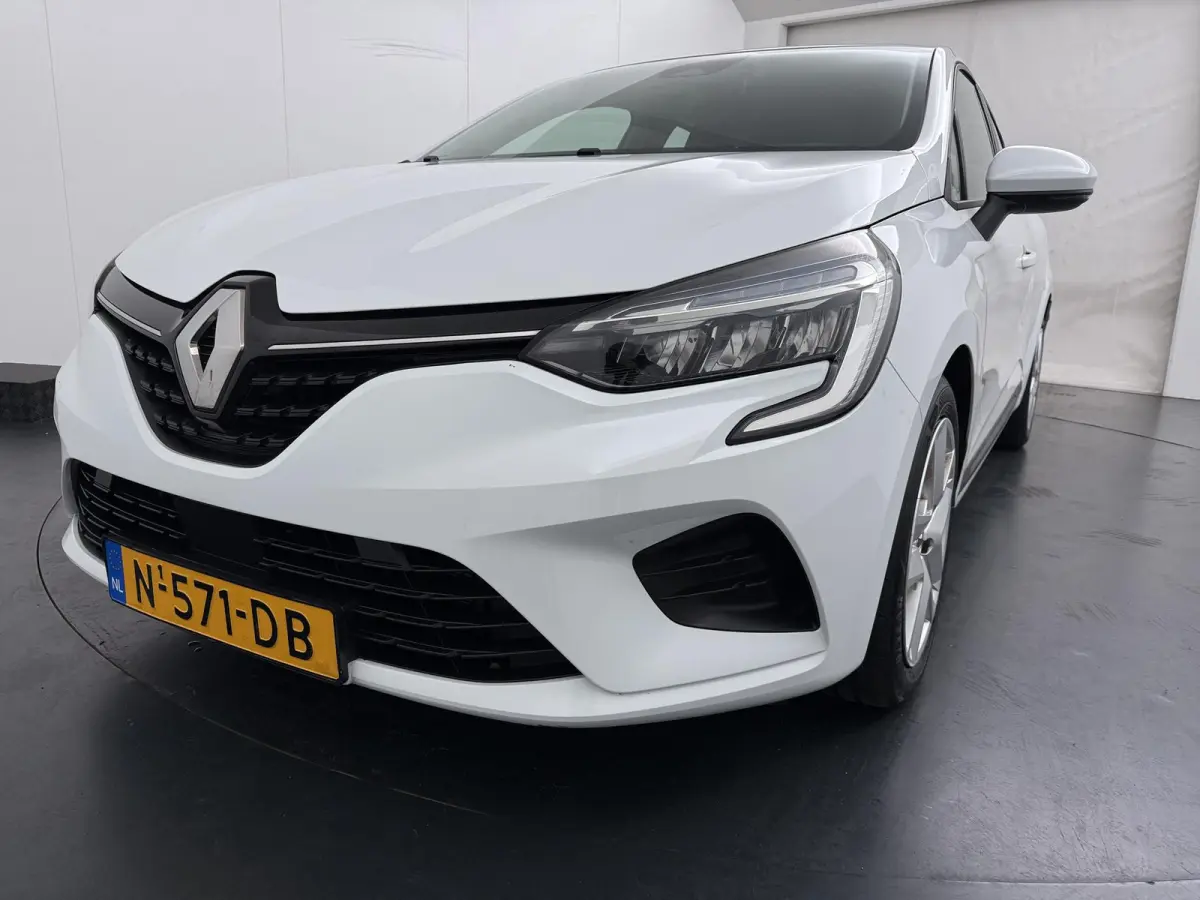 TCe 90 GPF Zen | Parkeersensoren | Navigatie |