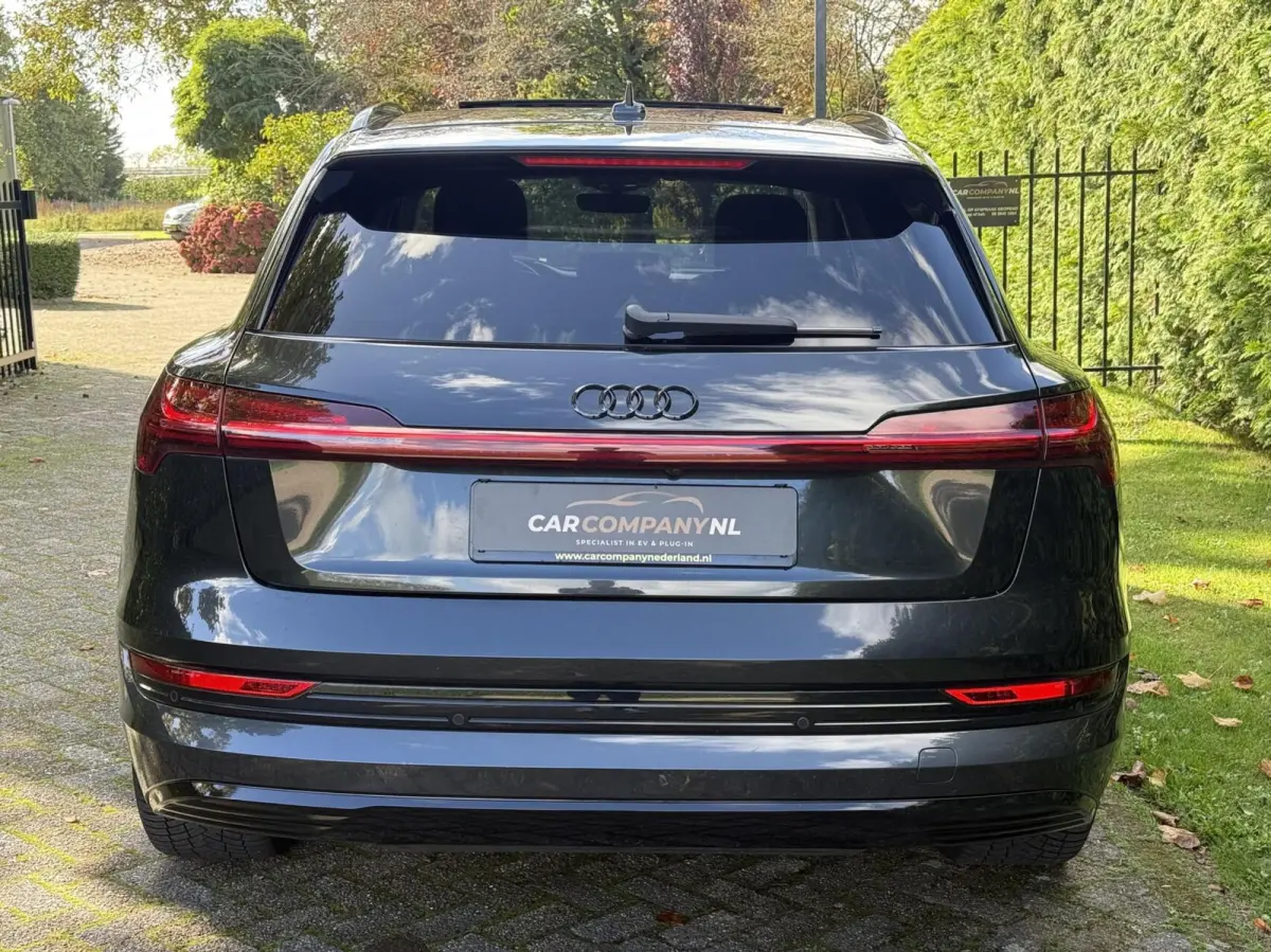 e-tron 55 quattro advanced 95 kWh