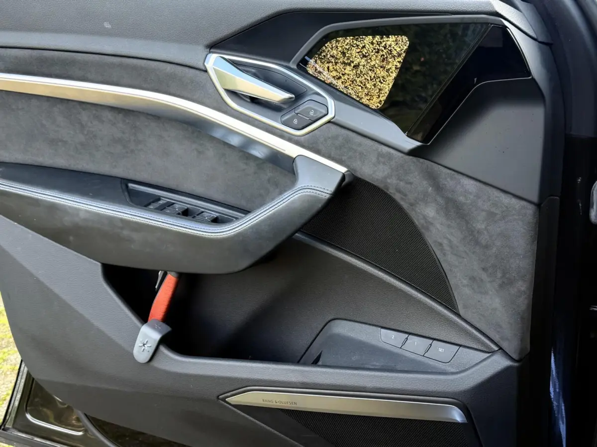e-tron 55 quattro advanced 95 kWh