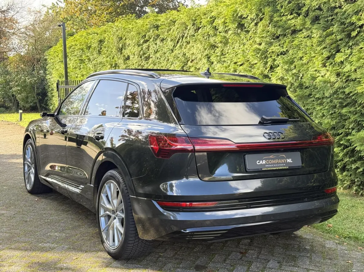 e-tron 55 quattro advanced 95 kWh