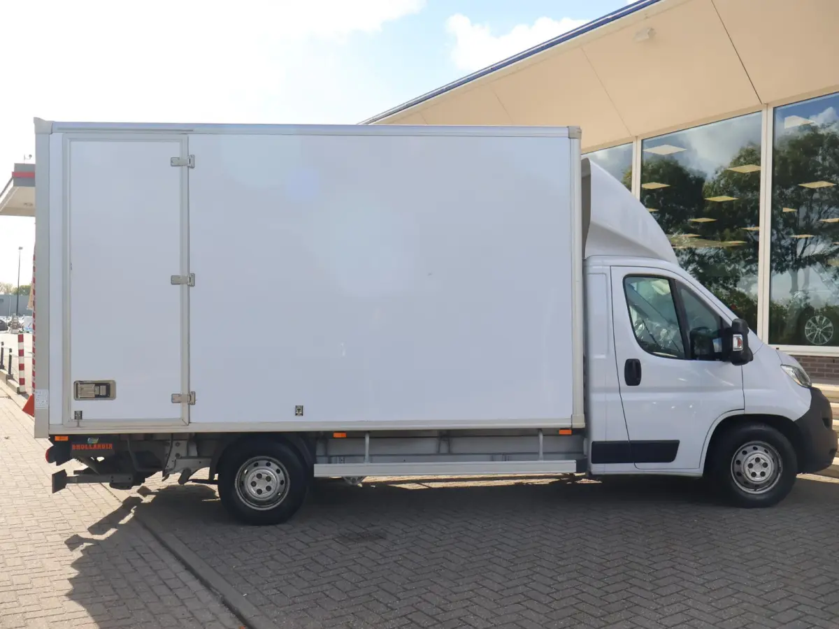 2.2D 140 PK BAKWAGEN MEUBELBAK LAADKLEP 1000 KG DHOLLANDIA + CAMERA | CARPLAY | CRUISE | CLIMATE