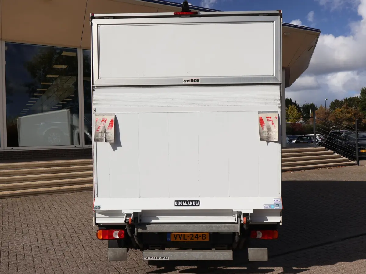 2.2D 140 PK BAKWAGEN MEUBELBAK LAADKLEP 1000 KG DHOLLANDIA + CAMERA | CARPLAY | CRUISE | CLIMATE