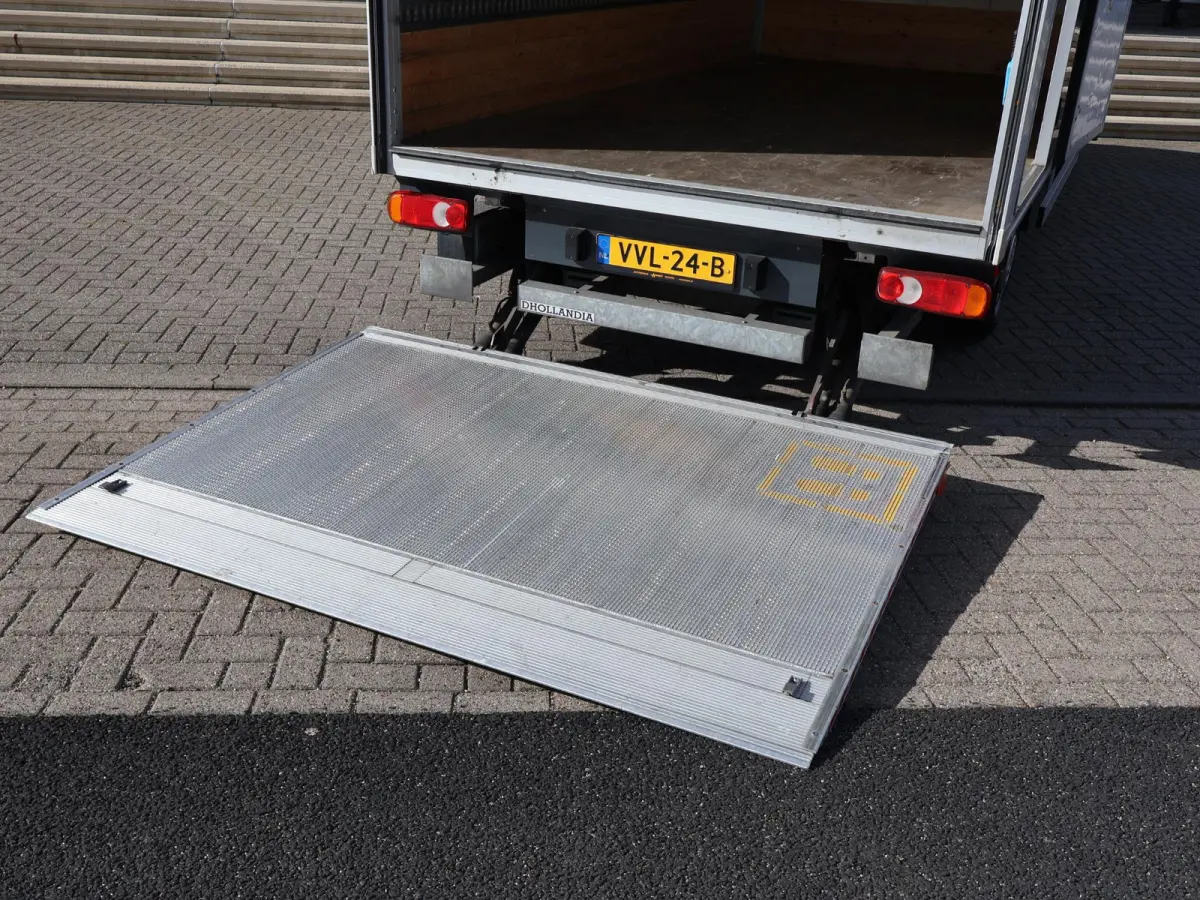 2.2D 140 PK BAKWAGEN MEUBELBAK LAADKLEP 1000 KG DHOLLANDIA + CAMERA | CARPLAY | CRUISE | CLIMATE
