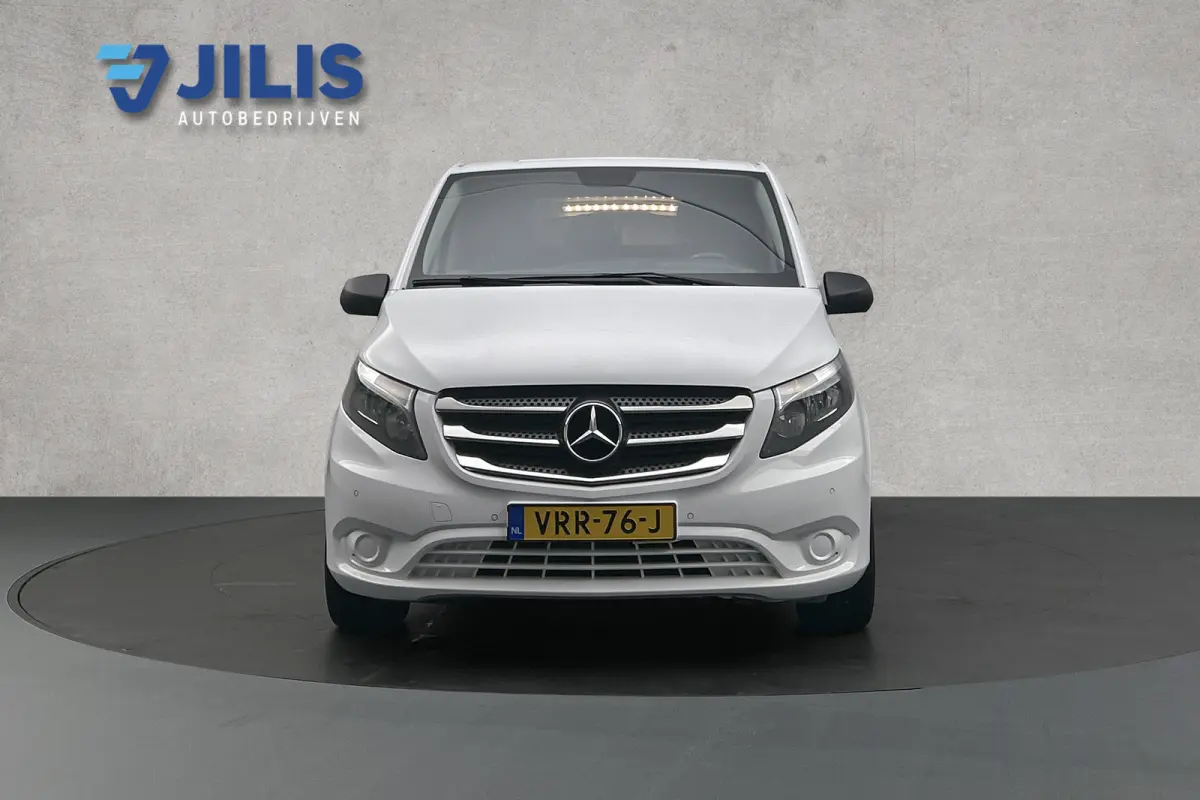 116 CDI | Trekhaak | 2-zitplaatsen rechtsvoor | Camera | Parkeersensoren