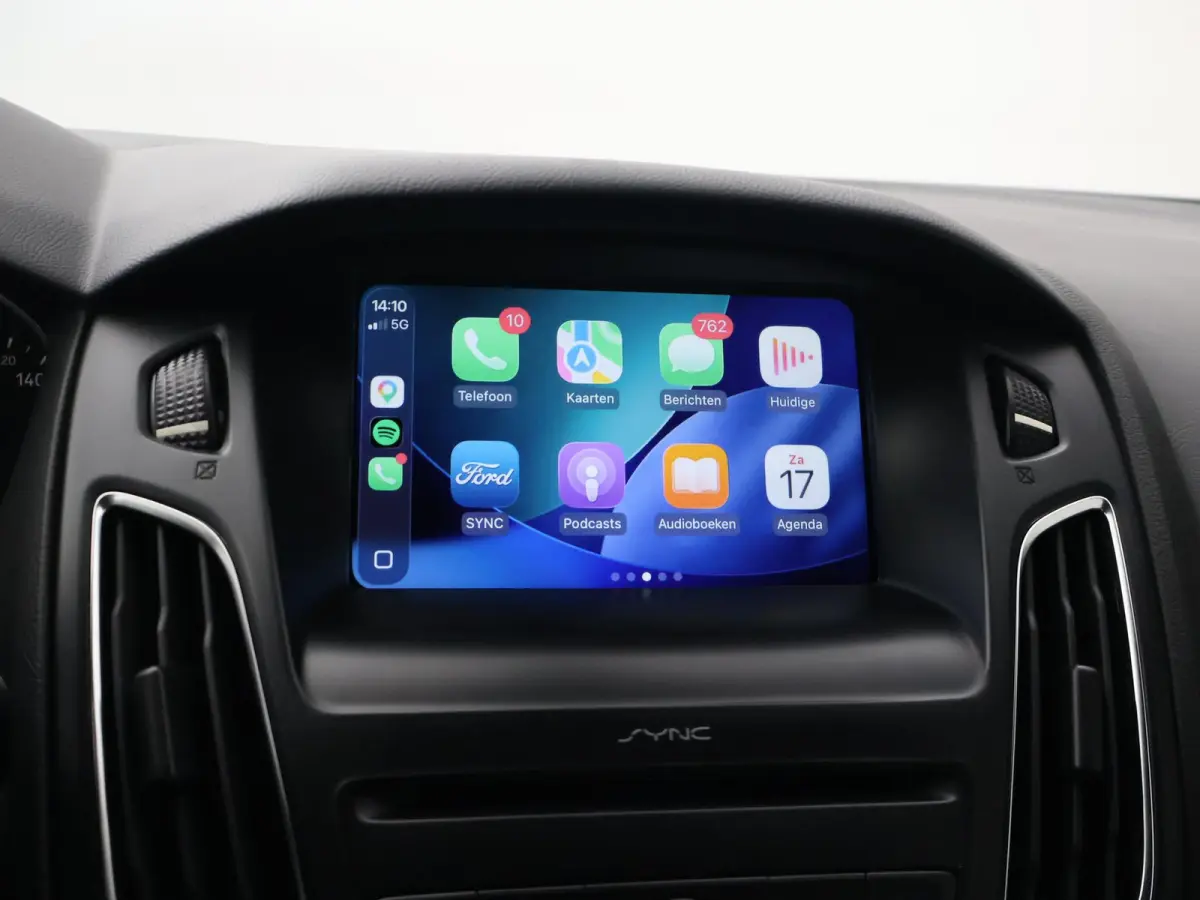 1.0 ST-LINE + 19 INCH RS LMV | SPORTUITLAAT | TREKHAAK | APPLE CARPLAY | NAVIGATIE