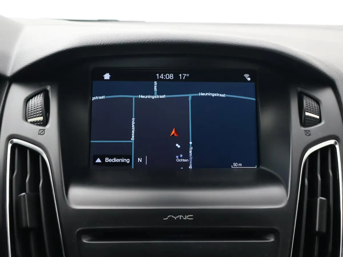 1.0 ST-LINE + 19 INCH RS LMV | SPORTUITLAAT | TREKHAAK | APPLE CARPLAY | NAVIGATIE
