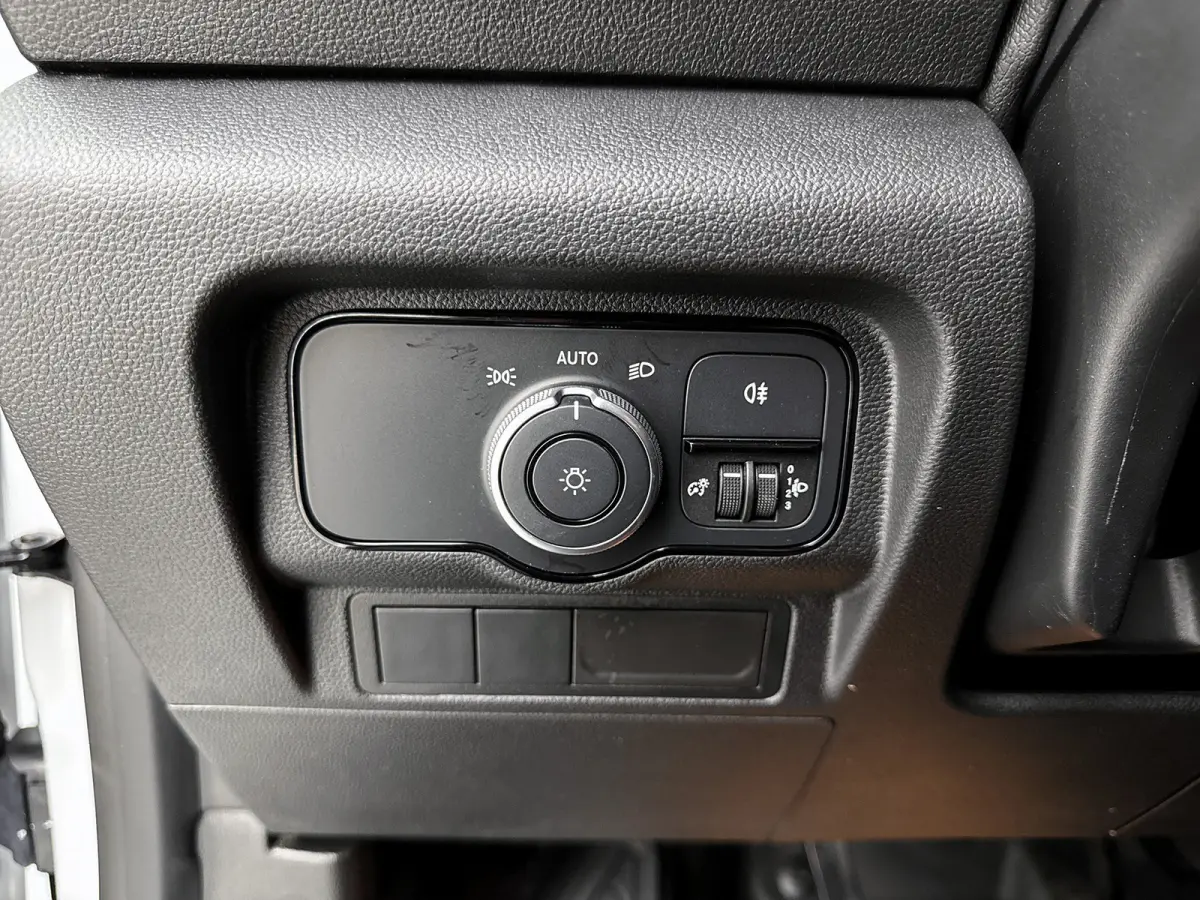 110 CDI L1 Pro Camera Carplay Betimmering 24 maanden Certified garantie