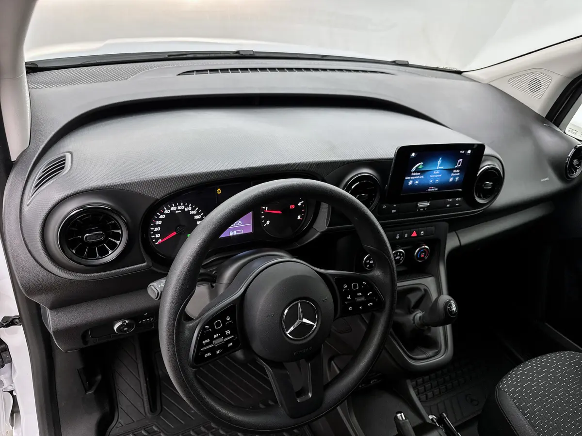 110 CDI L1 Pro Camera Carplay Betimmering 24 maanden Certified garantie