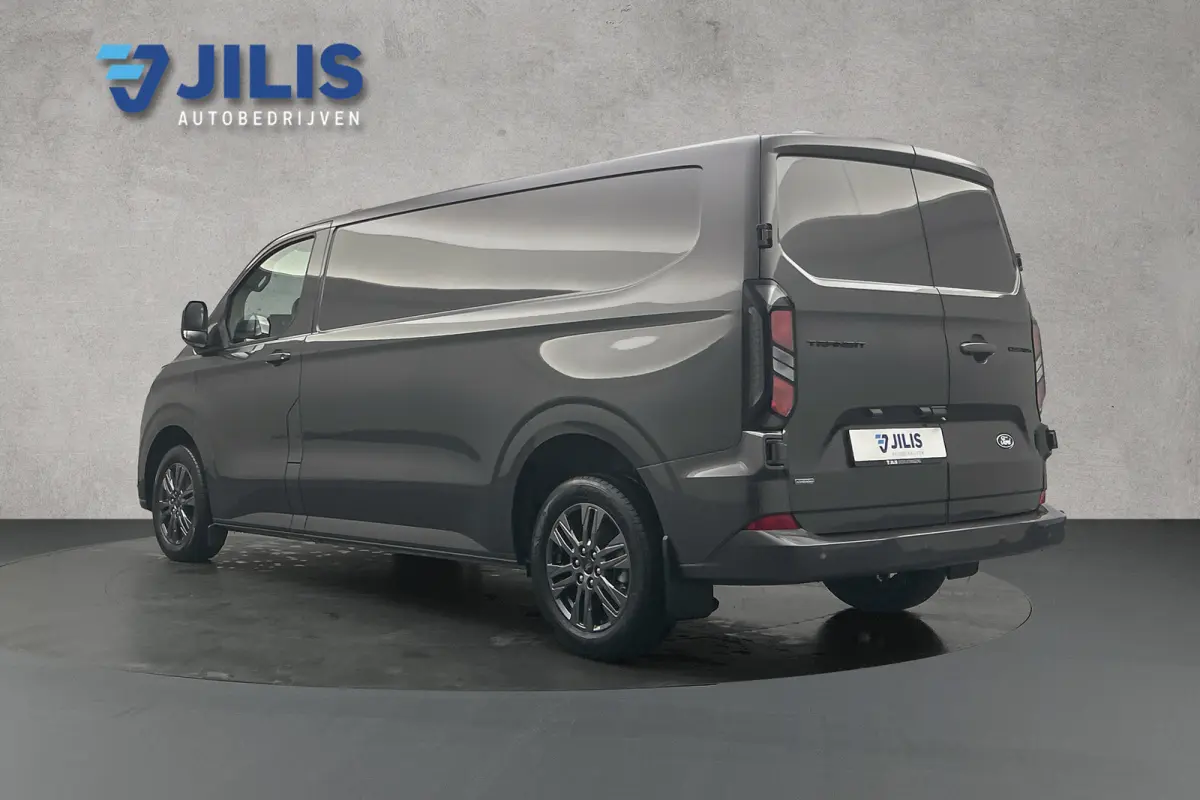 340 2.5 PHEV L2H1 Limited | Stoelverwarming | Trekhaak uitklapbaar