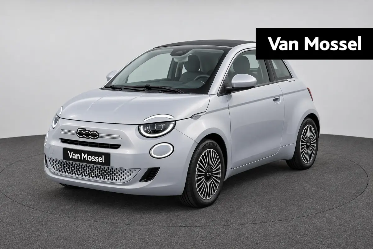 1.0 Hybrid Dolcevita Limited Edition | € 2.000,- Voorraadvoordeel | Apple Carplay/Android Auto | Climtae Control | Parkeersensoren | Metalic Lak | LMV 16" |