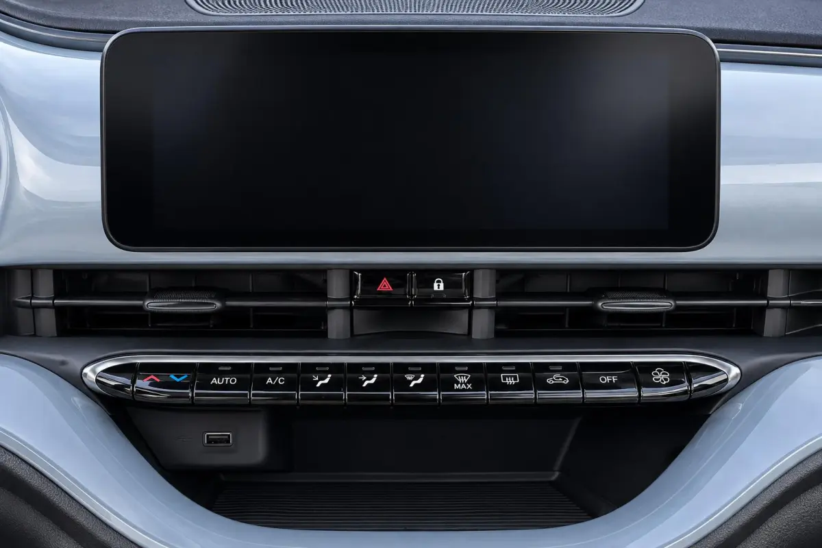 1.0 Hybrid Dolcevita Limited Edition | € 2.000,- Voorraadvoordeel | Apple Carplay/Android Auto | Climtae Control | Parkeersensoren | Metalic Lak | LMV 16" |