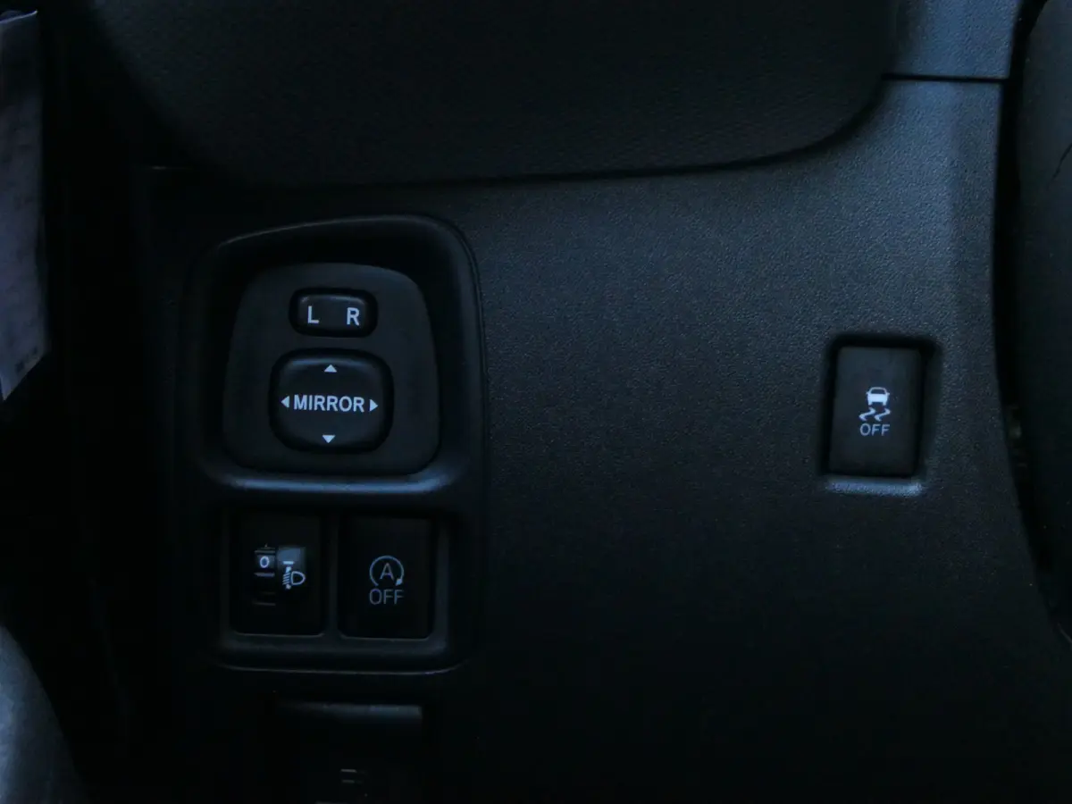 1.0 e-VTi Allure | Camera | Apple Carplay/Android Auto