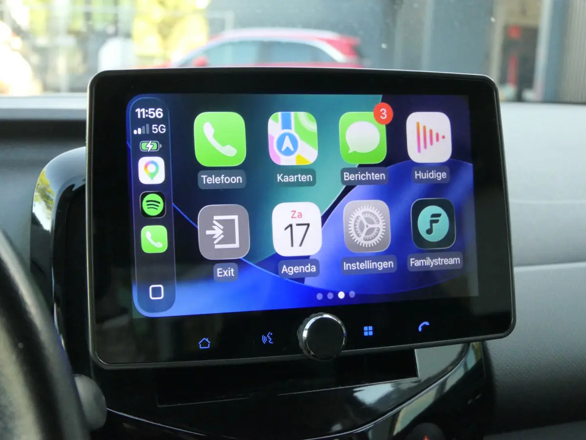 1.0 e-VTi Allure | Camera | Apple Carplay/Android Auto