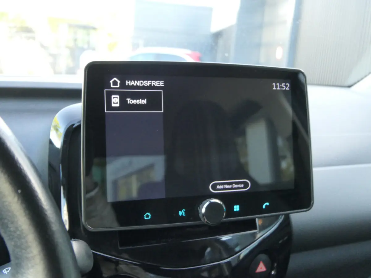 1.0 e-VTi Allure | Camera | Apple Carplay/Android Auto
