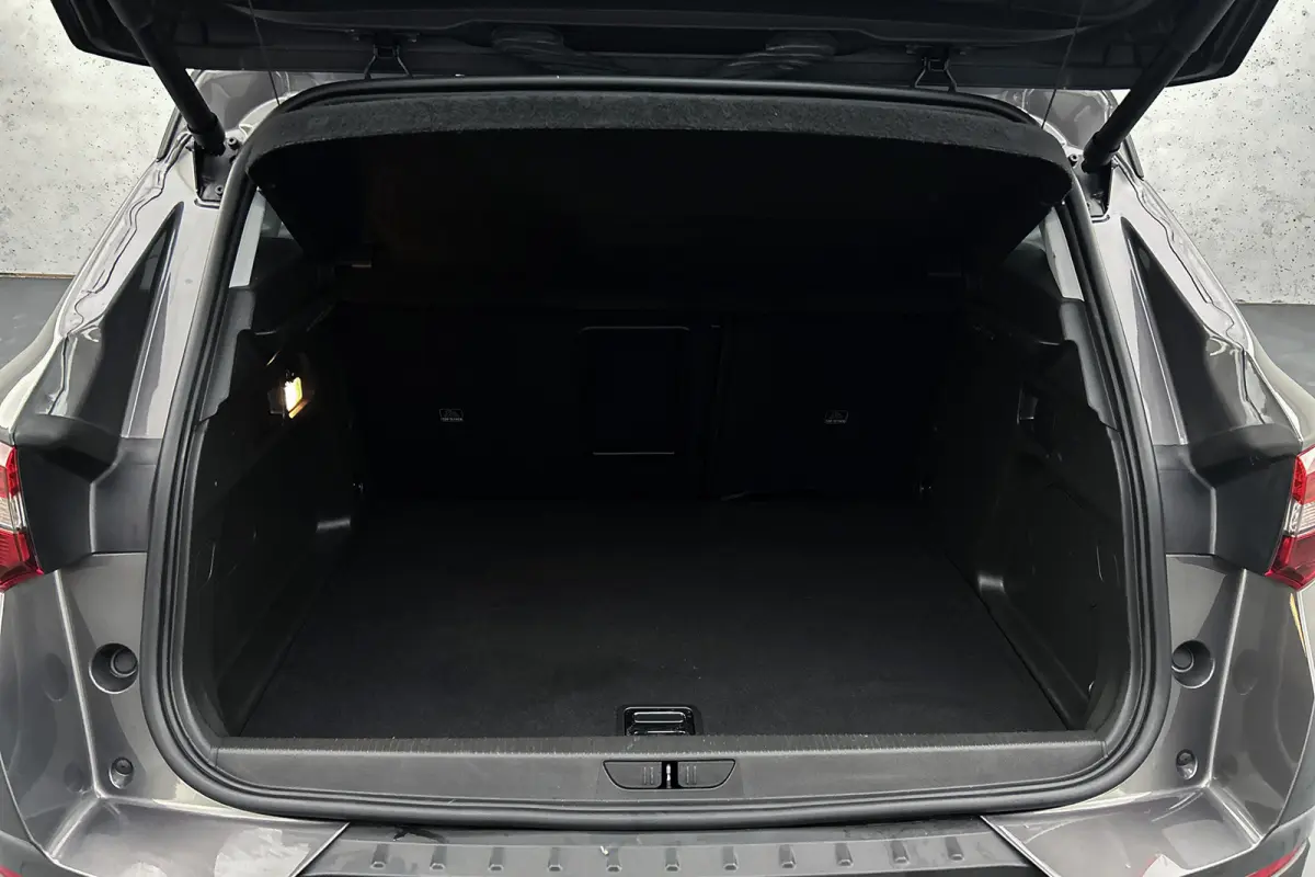 1.6 Turbo Hybrid | Camera | Apple Carplay | LED koplampen