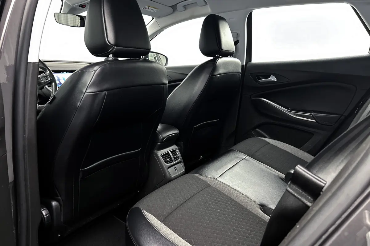 1.6 Turbo Hybrid | Camera | Apple Carplay | LED koplampen