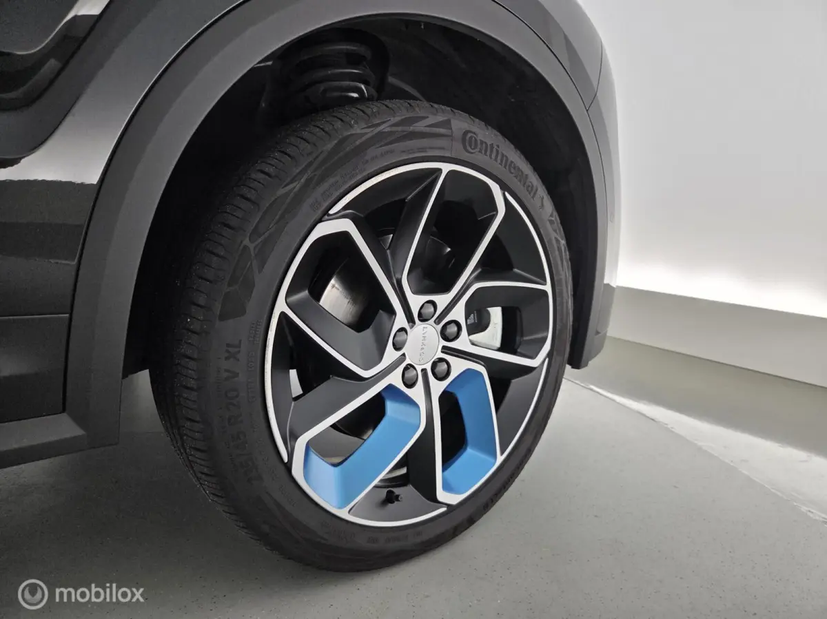 1.5 PHEV 261pk NL-auto|zwarte hemel|rolhoes|pano|acc|lmv20