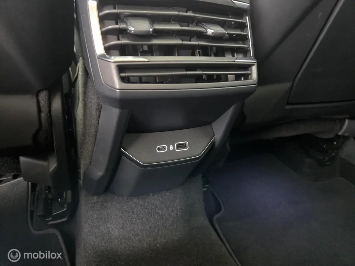 1.5 PHEV 261pk NL-auto|zwarte hemel|rolhoes|pano|acc|lmv20