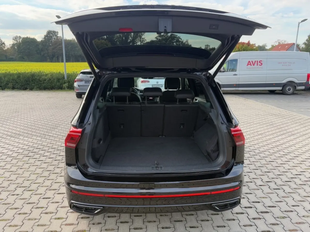 1.4 TSI eHYBRID R-LINE BUSINESS TREKHAAK/CAMERA/E-KLEP/ACC/STOEL+STUURVERW