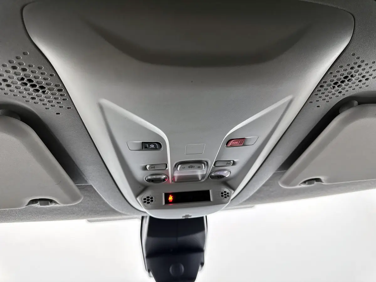 1.5 D-4D L1 Challenger+ Carplay Cruise control