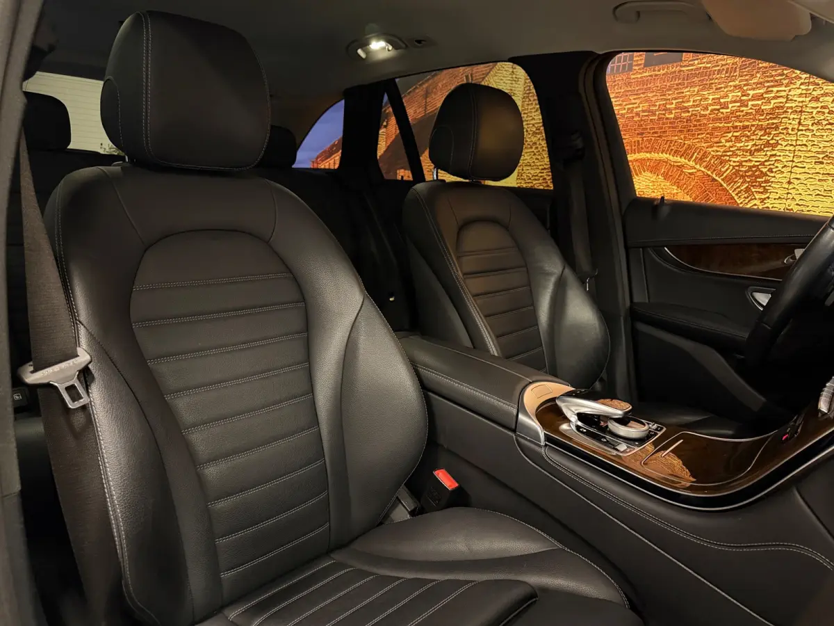 250 4Matic AMG Prestige Aut Leer Distronic Camera