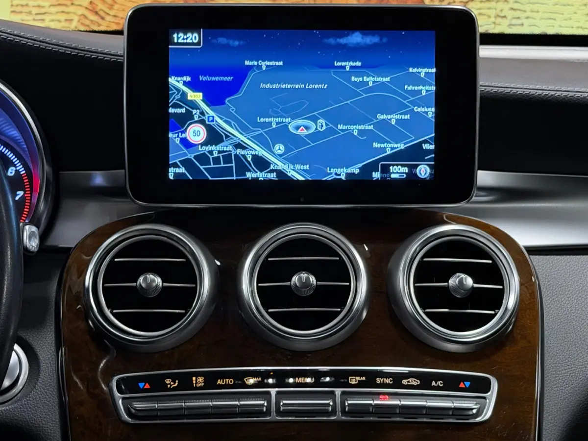250 4Matic AMG Prestige Aut Leer Distronic Camera