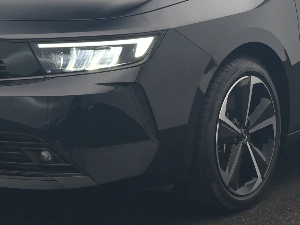 1.6 Turbo PHEV Elegance 180pk | SOH 96,7% | Adaptive Cruise | 360 Camera | Keyless | Sportstoelen & Stuur Verwarmd | Apple Carplay | Navigatie | DAB | Plug In Hybrid |