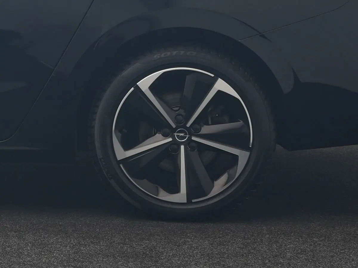 1.6 Turbo PHEV Elegance 180pk | SOH 96,7% | Adaptive Cruise | 360 Camera | Keyless | Sportstoelen & Stuur Verwarmd | Apple Carplay | Navigatie | DAB | Plug In Hybrid |