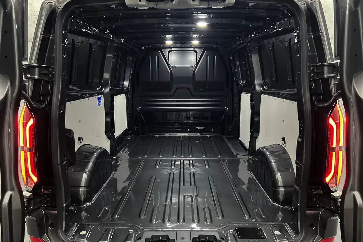 340 L2 Limited 218PK 71 kWh | Driver assist pack plus | Trekhaak uitklapbaar