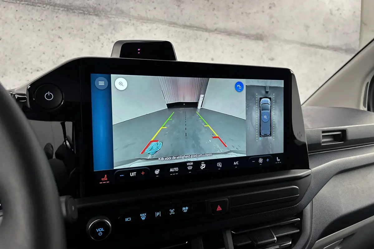 340 L2 Limited 218PK 71 kWh | Driver assist pack plus | Trekhaak uitklapbaar