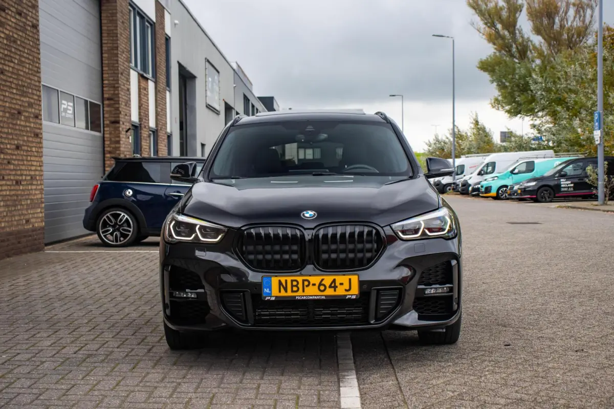 xDrive25e M-Sport, Pano, Leder, Trekhaak, Ambient,H&K