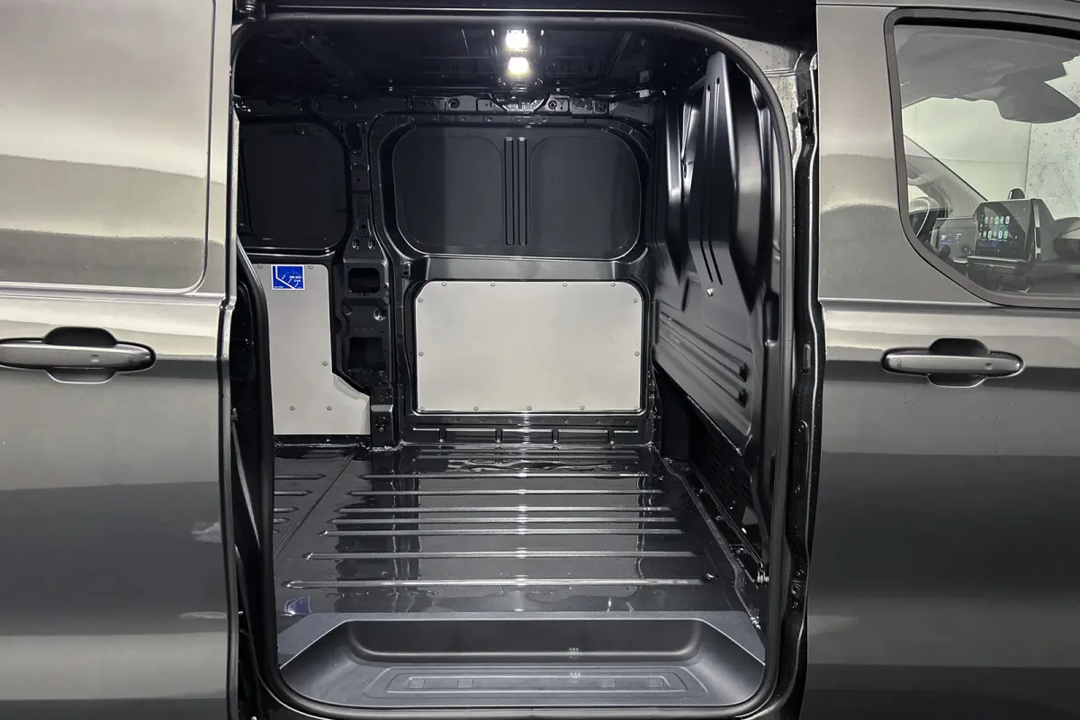 340 L2 Limited 218PK 71 kWh | Driver assist pack plus | Trekhaak uitklapbaar